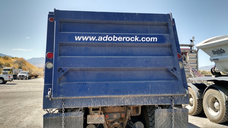Adobe Rock &ndash; Fleet design, production and installation of cut vinyl
