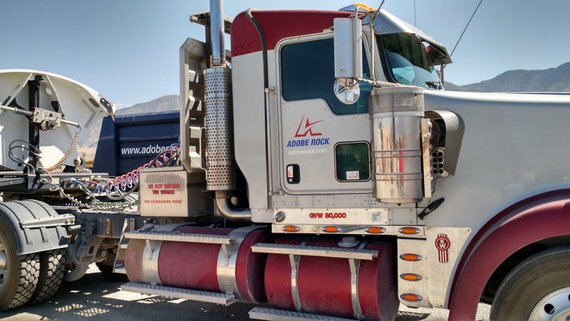 Adobe Rock &ndash; Fleet design, production and installation of cut vinyl